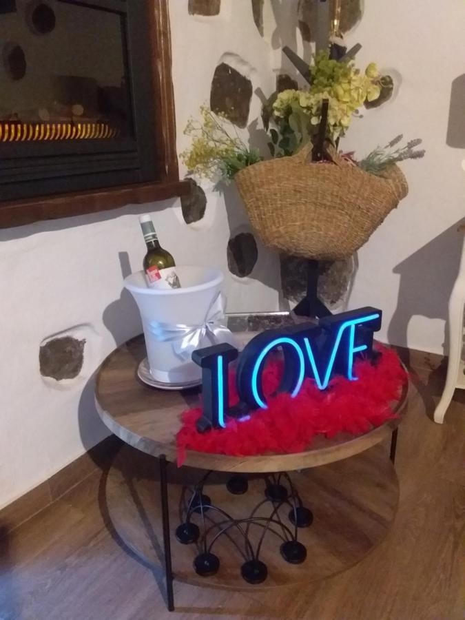 Santa Lucia Romantic Casa Rural La Molinera מראה חיצוני תמונה